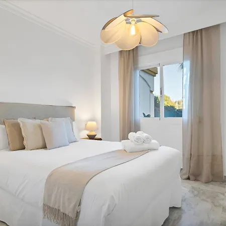 Ivory Banus - Luxury & Prime Location 公寓 马尔韦利亚