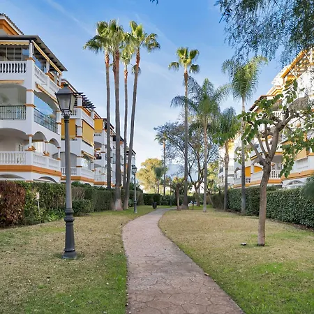 Ivory Banus - Luxury & Prime Location شقة