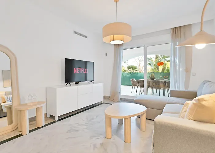 Ivory Banus - Luxury & Prime Location 马尔韦利亚