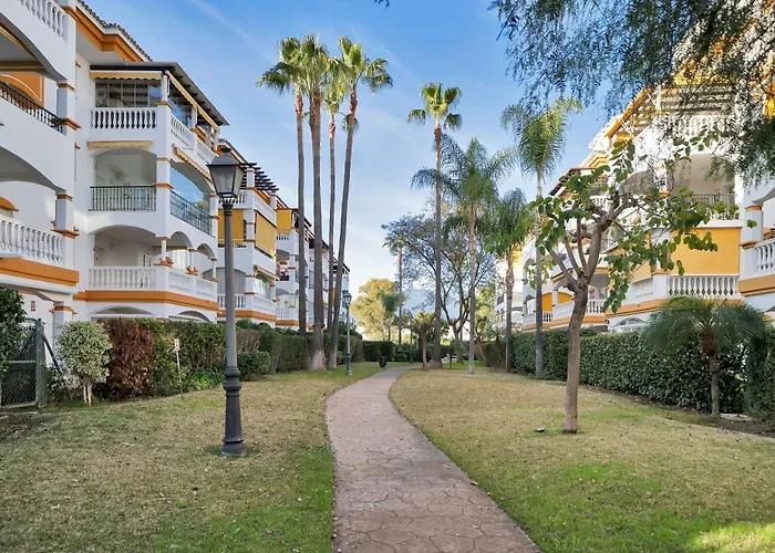 Ivory Banus - Luxury & Prime Location アパート