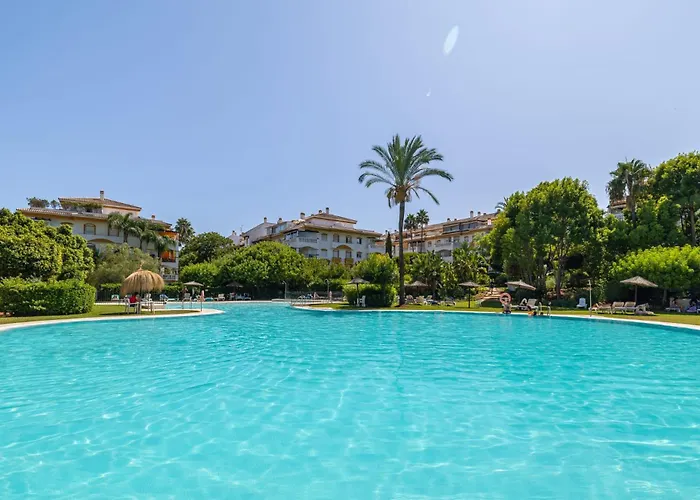 Ivory Banus - Luxury & Prime Location Apartmán *